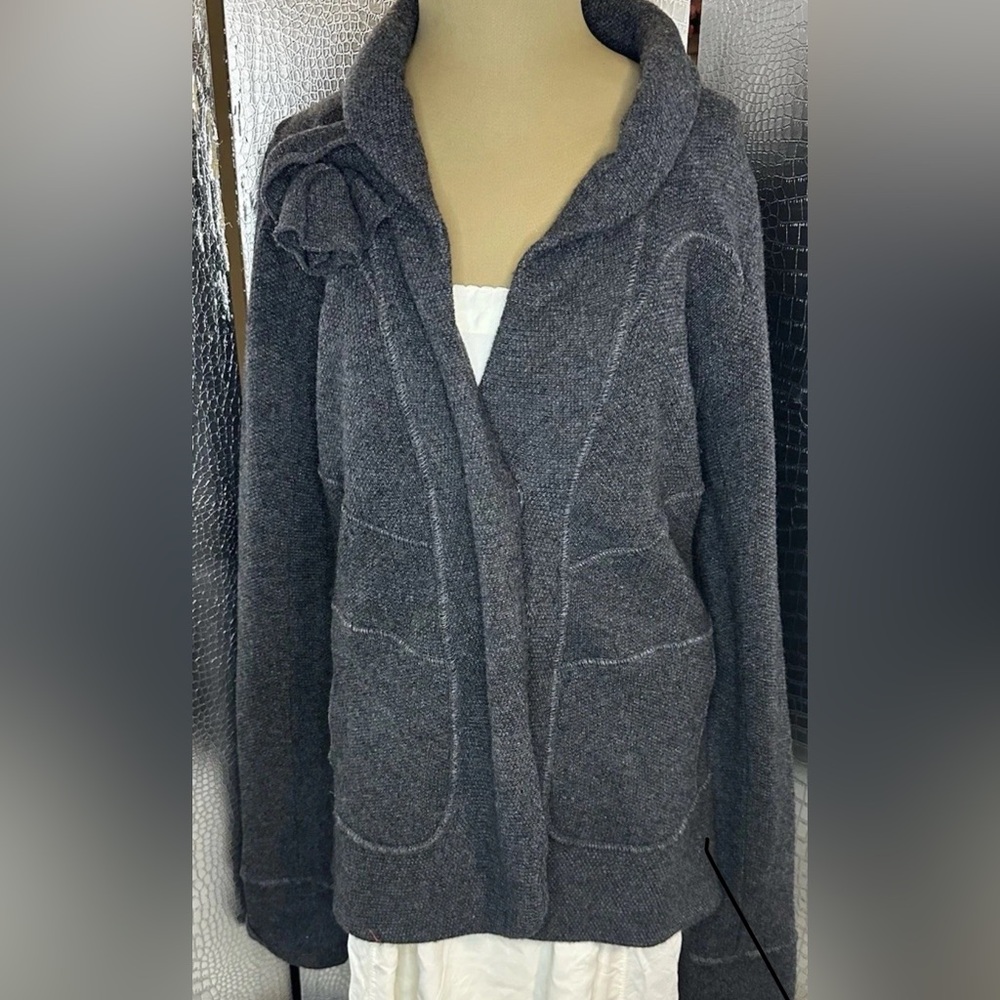 Lo Ri Gray Women's Cardigan Sweater
